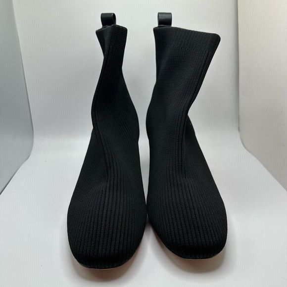 CUSHIONAIRE Women's Neely Stretch bootie +Memory Foam 10 WIDE BLACK - Picture 2 of 7